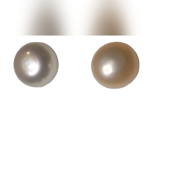 Pearl Stud Earrings - Picture 5 of 12